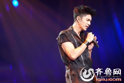 �ɷ�Բ���١��������桷 Ԭ�ɽܡ�˼����䡱